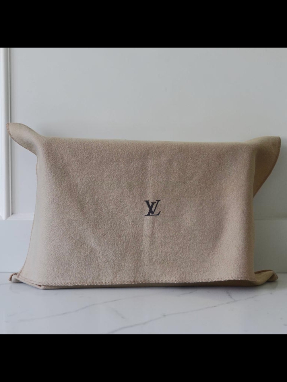Louis Vuitton Beige Dust Bag with LV Logo-17"Wx12"H